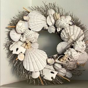 Coral Wreath ocean